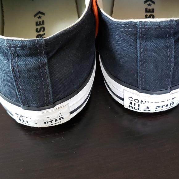 Converse shoes - Picture 4 of 9